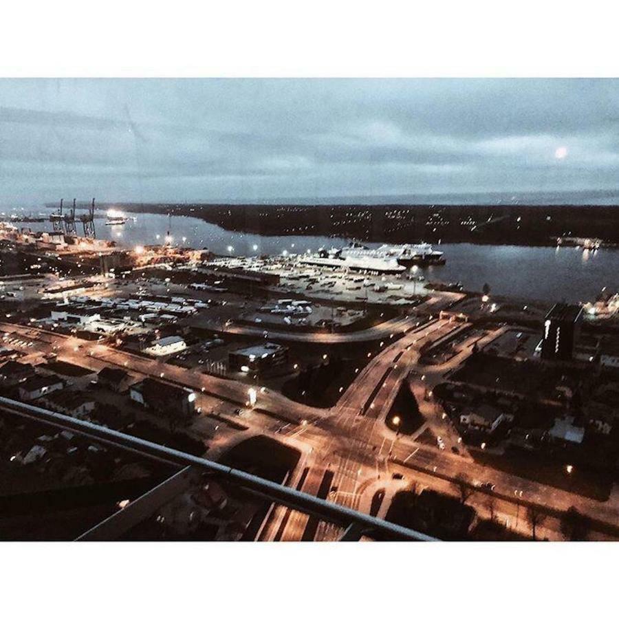 Up 34 Floor Apartments Klaipėda Buitenkant foto